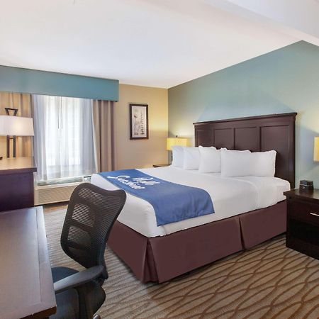 Days Inn By Wyndham Petoskey Εξωτερικό φωτογραφία