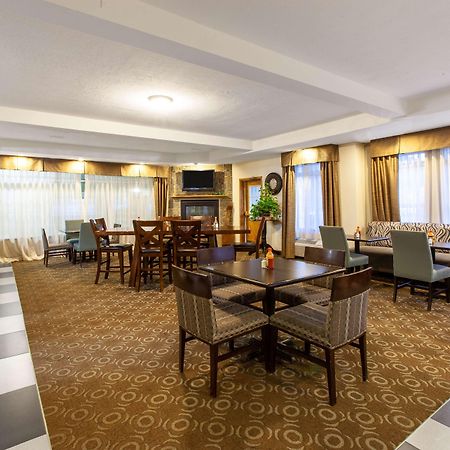 Days Inn By Wyndham Petoskey Εξωτερικό φωτογραφία